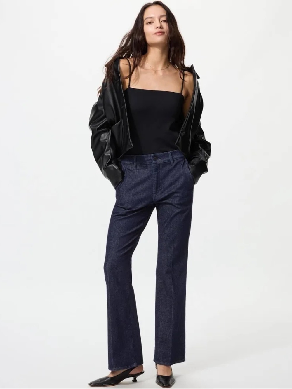 New Uniqlo Women’s Dark Indigo Slim Flare Jeans Size Medium (27-29 1/2” waist)